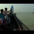 Resilient Bangladesh: Fishermen cope with rougher seas