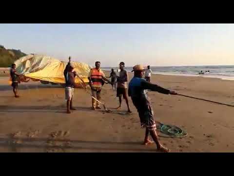 কক্স বাজার এ প্যারাসেলিং করলাম I   Parasailing in Coxs Bazaar I Bangladesh I Travel I Ruhul Amin UK