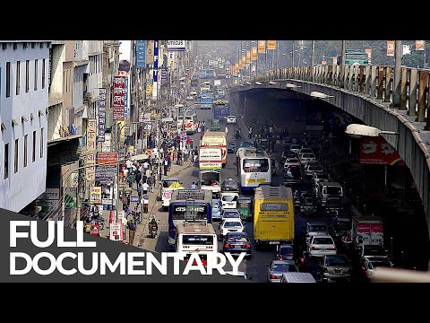 World’s Most Dangerous Roads | Bangladesh – The Nawabpur Road in Dhaka | Free Documentary