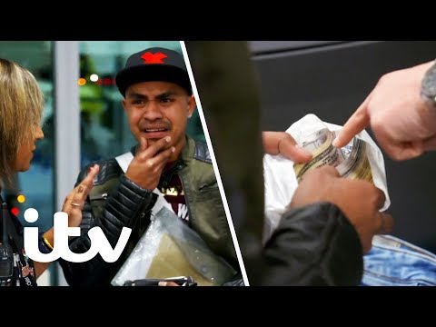 Border Force Stop a Man With a Massive Amount of Cash! | Heathrow: Britain's Busiest Airport