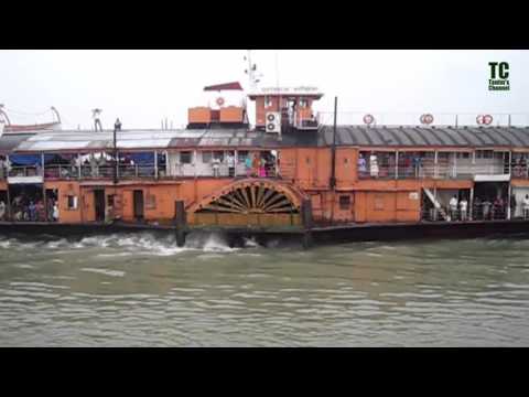 Bangladesh's paddle "Rocket" steamer!