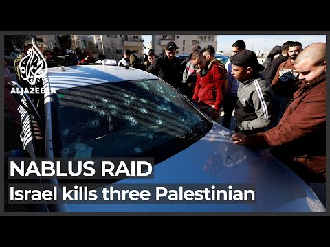 Israeli soldiers open fire at car in Nablus killing Palestinians