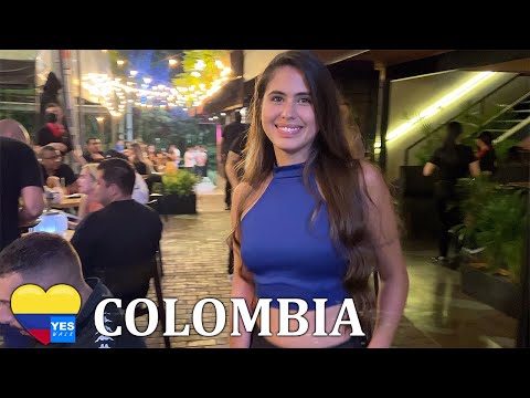 🇨🇴 LLERAS PARK 1:00 AM NIGHTLIFE DISTRICT 2022 [FULL TOUR]