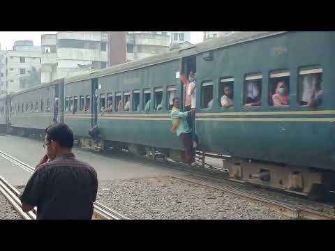 High Speedy Silkcity Express Train (Rajshahi -Dhaka) Bangladesh Railway By Travel Addiction