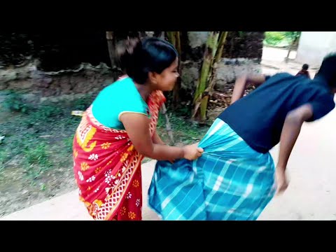 Bangla Funny Video ||🤣 লুঙ্গি নিয়ে টানাটানি || 🤪Bangla Natok Video || Rongo Leela Tv New Video