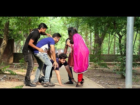 Bangla New funny videos (মেয়ে পাগলা)Bengali funny videos 2017