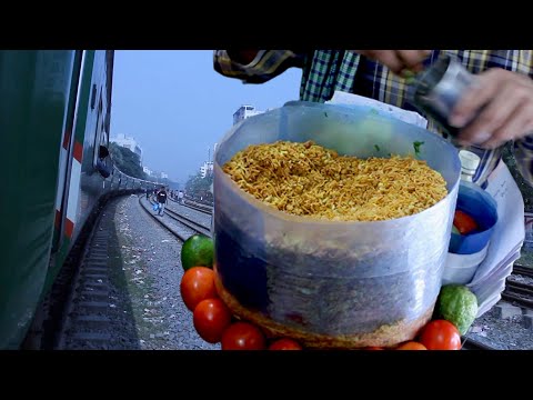 Bangladeshi Travel Food Masal🔥 Chanachur Makha🚄Travel🔥Spicy mix jhal chanachur👍bdfood