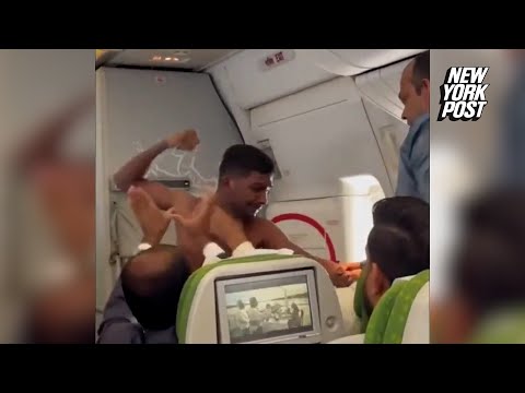 Shirtless man punches plane passenger during brawl ‘over a seat’ | New York Post
