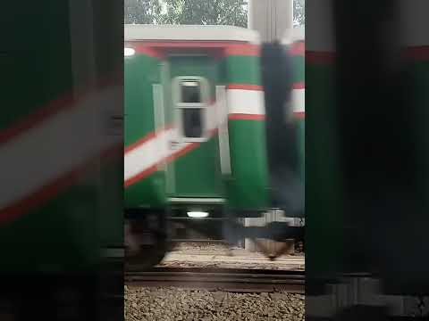 Bangladesh travel train in dhaka