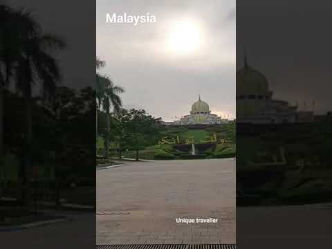 We are proud to be a muslim❤️alhamdulillah ❤️#travel #bangladesh #malaysia #mosque #uniquetraveller