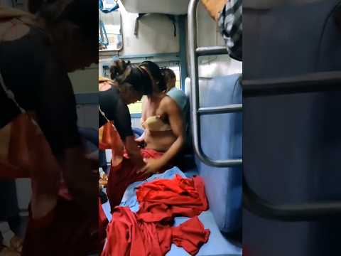 ट्रेन में 2 नकली किन्नर महिलाओं को ऐसे पकडे यात्रियों ने, वीडियो मे जरूर देखें #shortsviral #trains