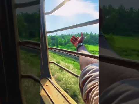 Bangladesh train…..travel 😍😍😍